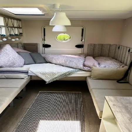 Beachy Caravan At The Backwater, Holiday home