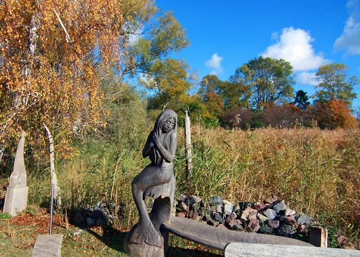 Beachy Caravan Am Achterwasser, 펜션 Lutow